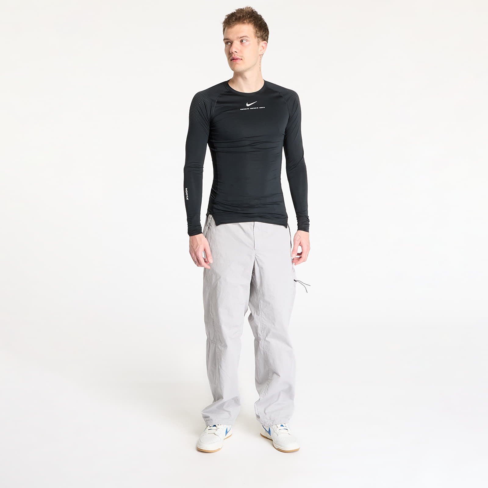 T-skjorter for menn Nike x NOCTA Men's Long-Sleeve Base Layer Basketball Top Black/ White/ Anthracite/ White