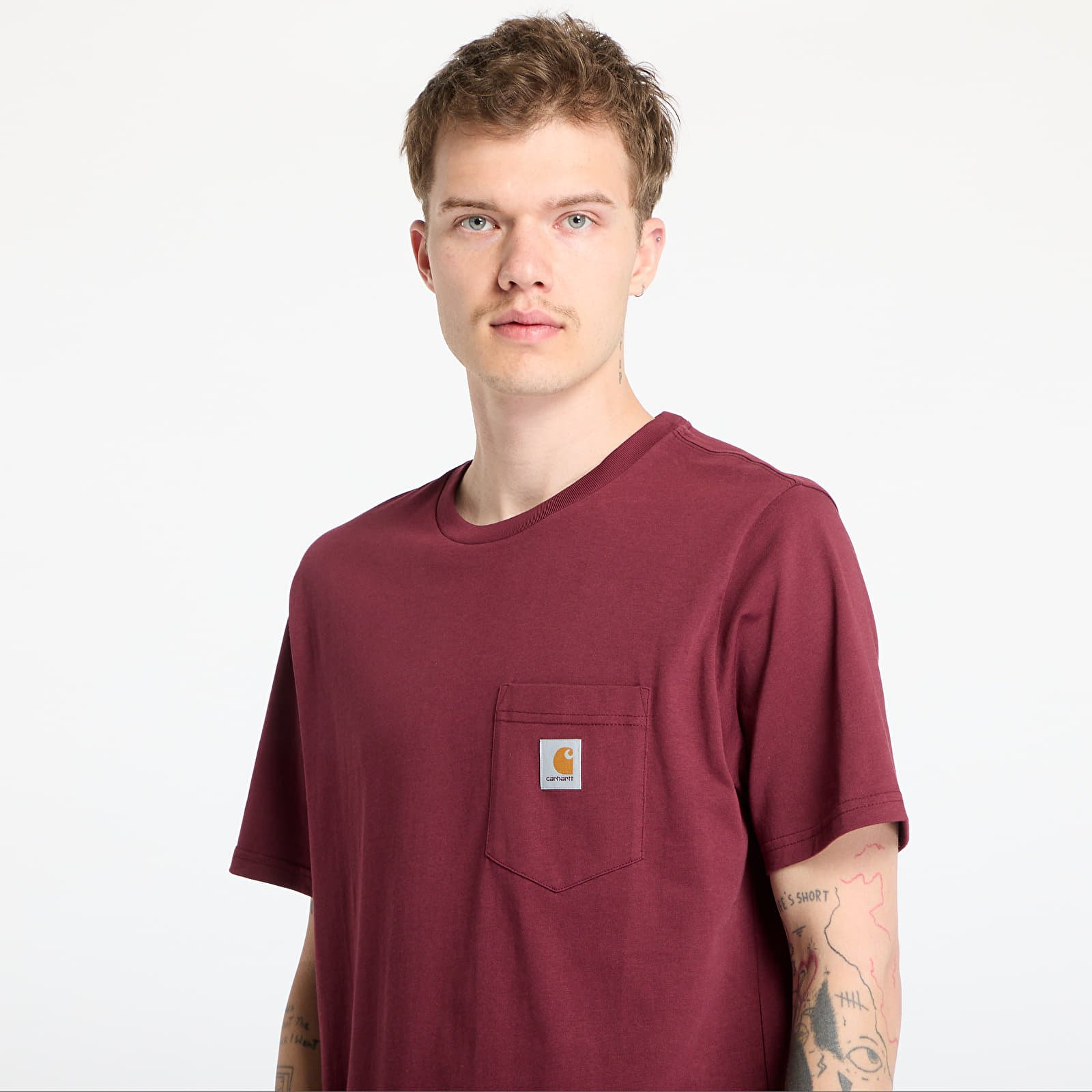 Férfi pólok Carhartt WIP S/S Pocket T-Shirt UNISEX Malbec