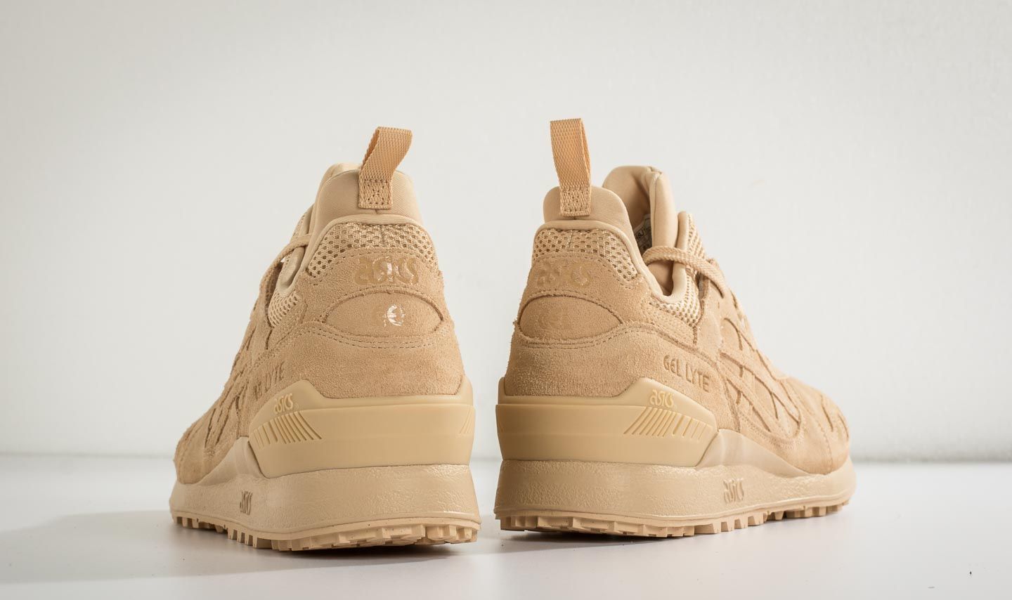 Asics tiger gel mt top