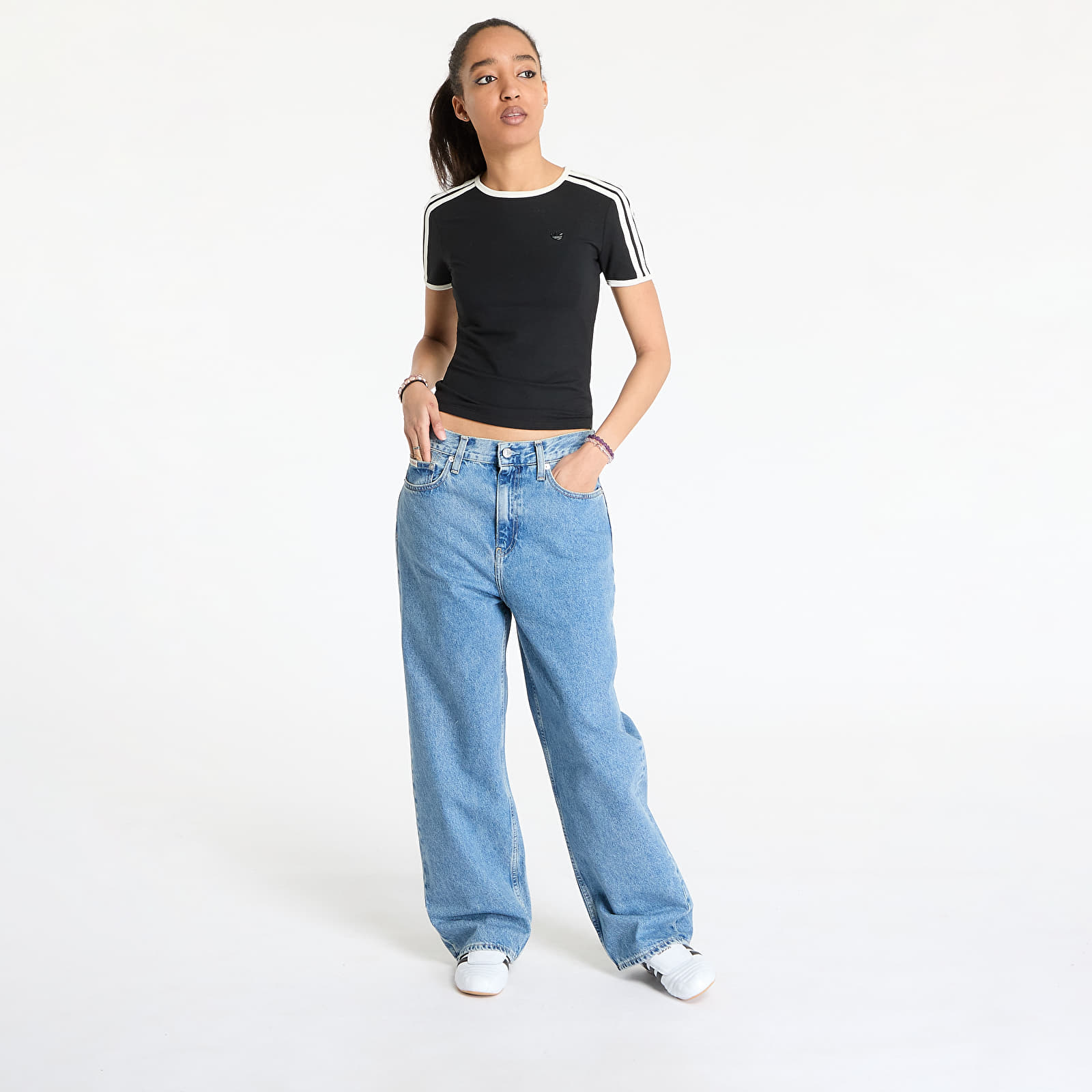 Trička adidas Originals 3 Stripes Cali Tee Black