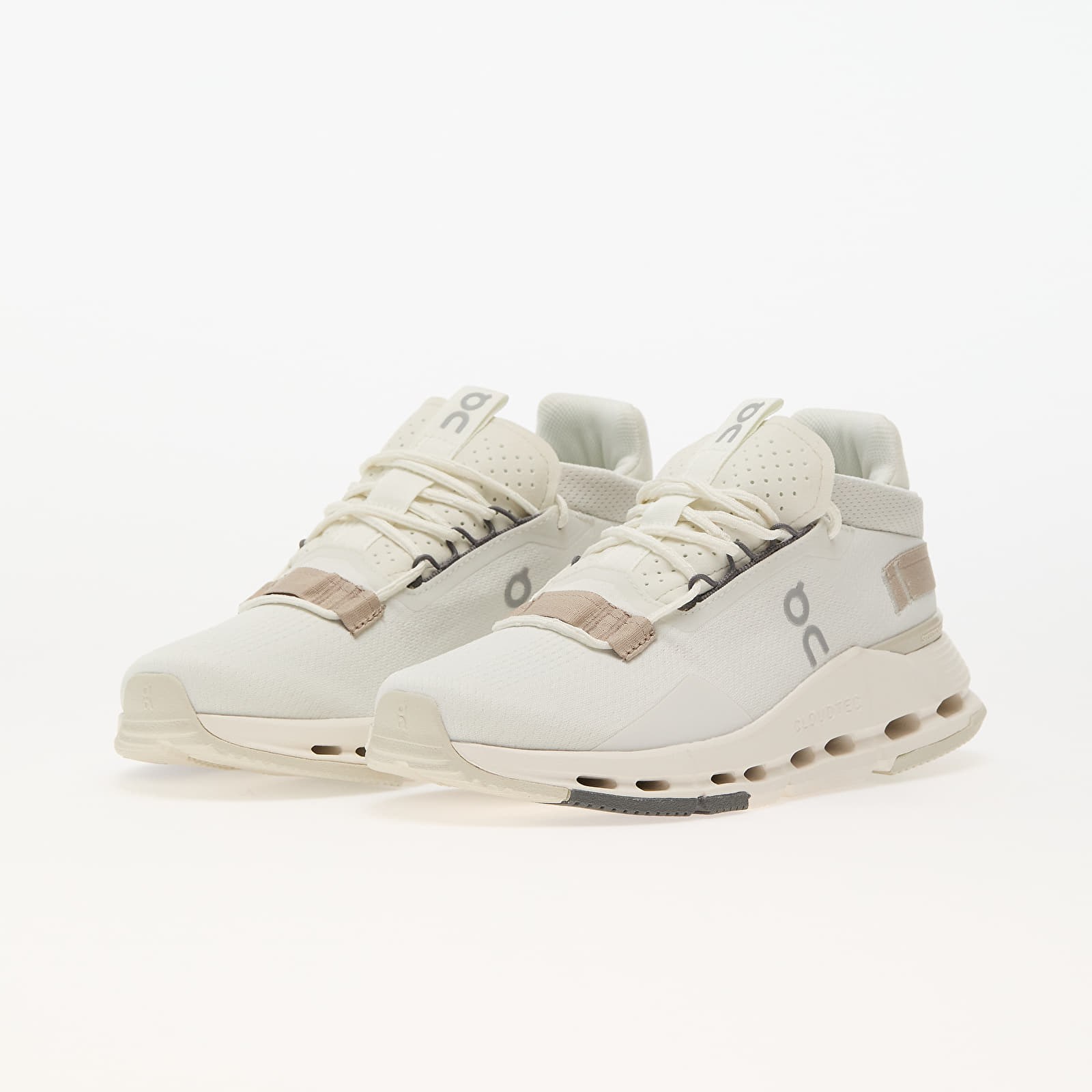 Zapatillas mujer On W Cloudnova 2 Ice/ Sand