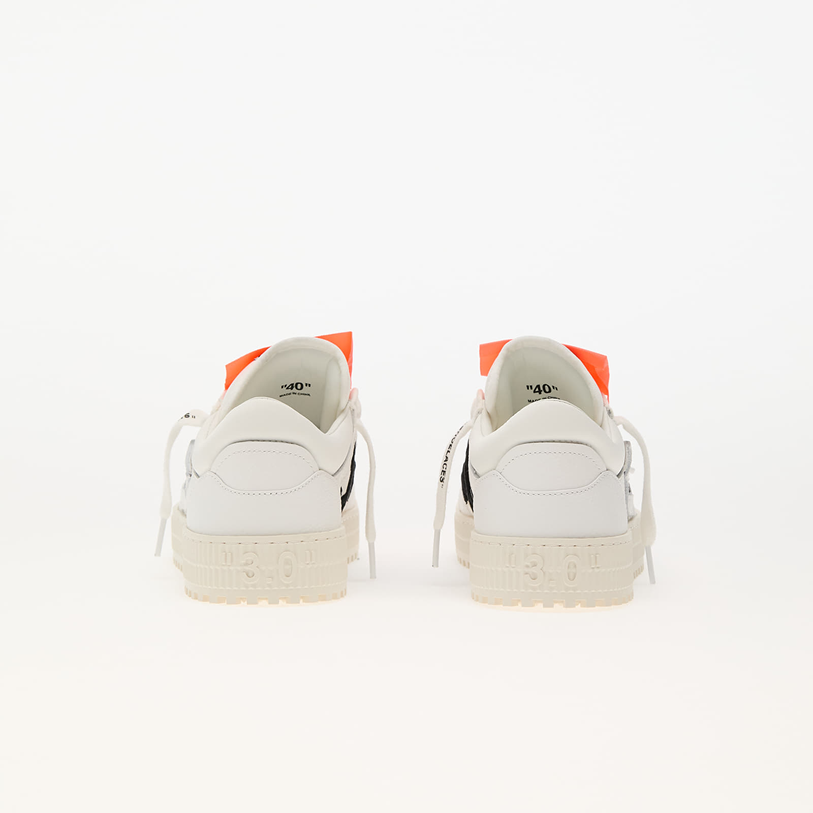 Frauen Off-White Low Top 3.0 Off Court White Orange