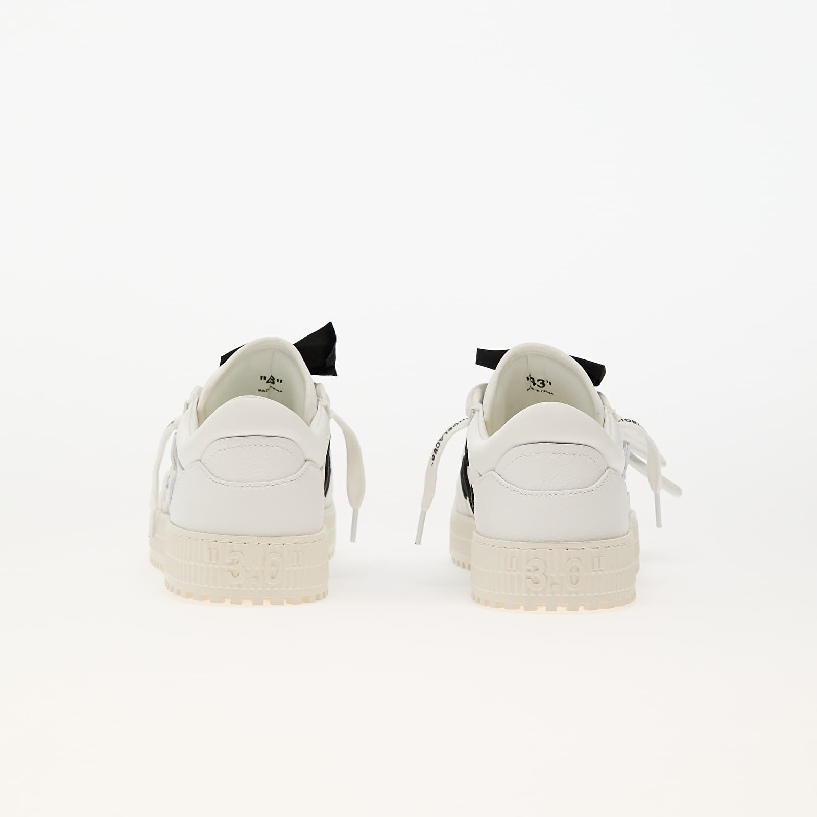 Férfi cipők Off-White Low Top 3.0 Off Court White Black