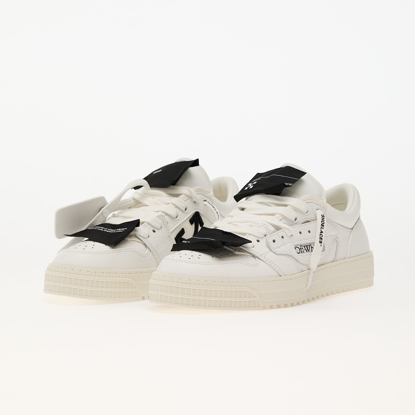 Férfi cipők Off-White Low Top 3.0 Off Court White Black