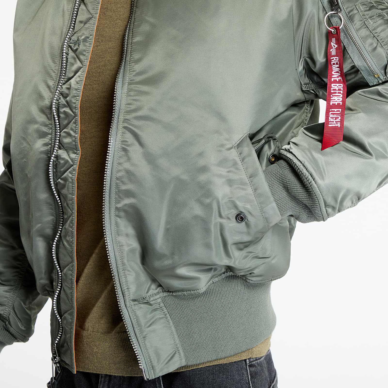 Herrenjacken Alpha Industries Inc. MA-1 Heritage Vintage Green