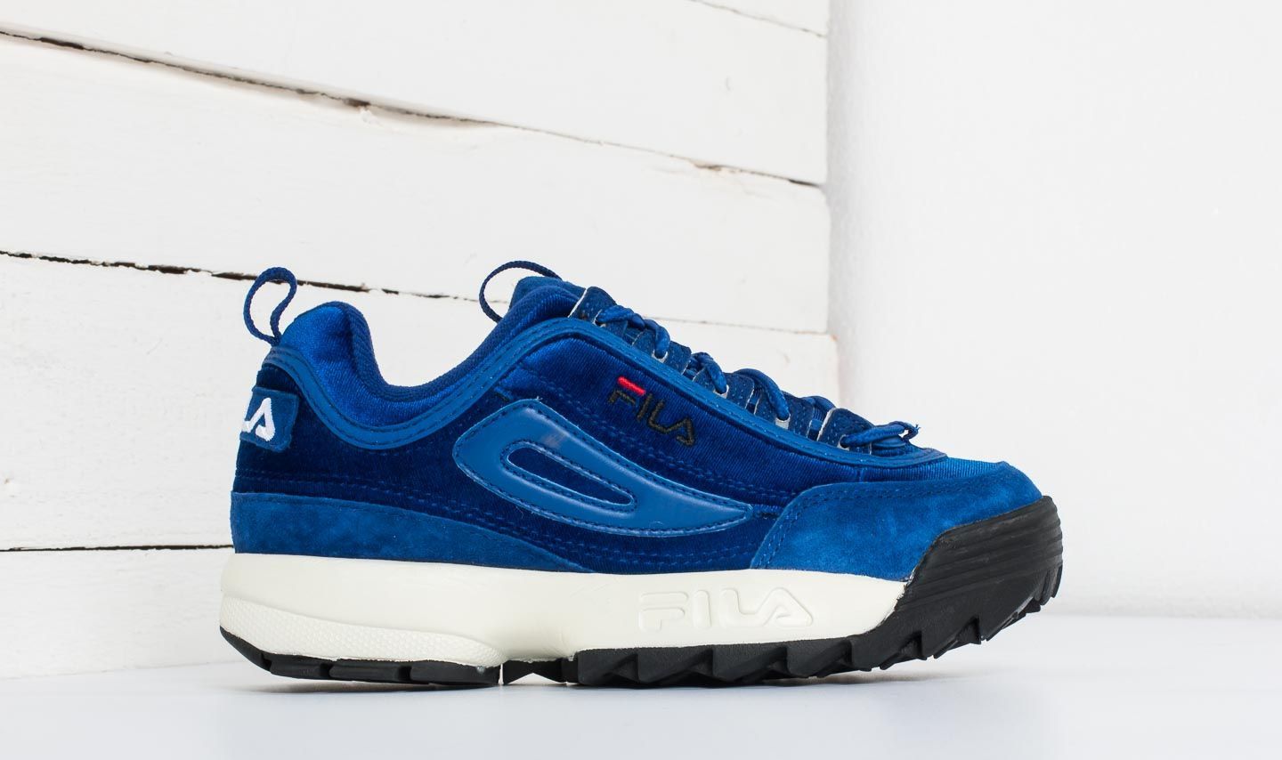 Royal blue fila disruptor deals