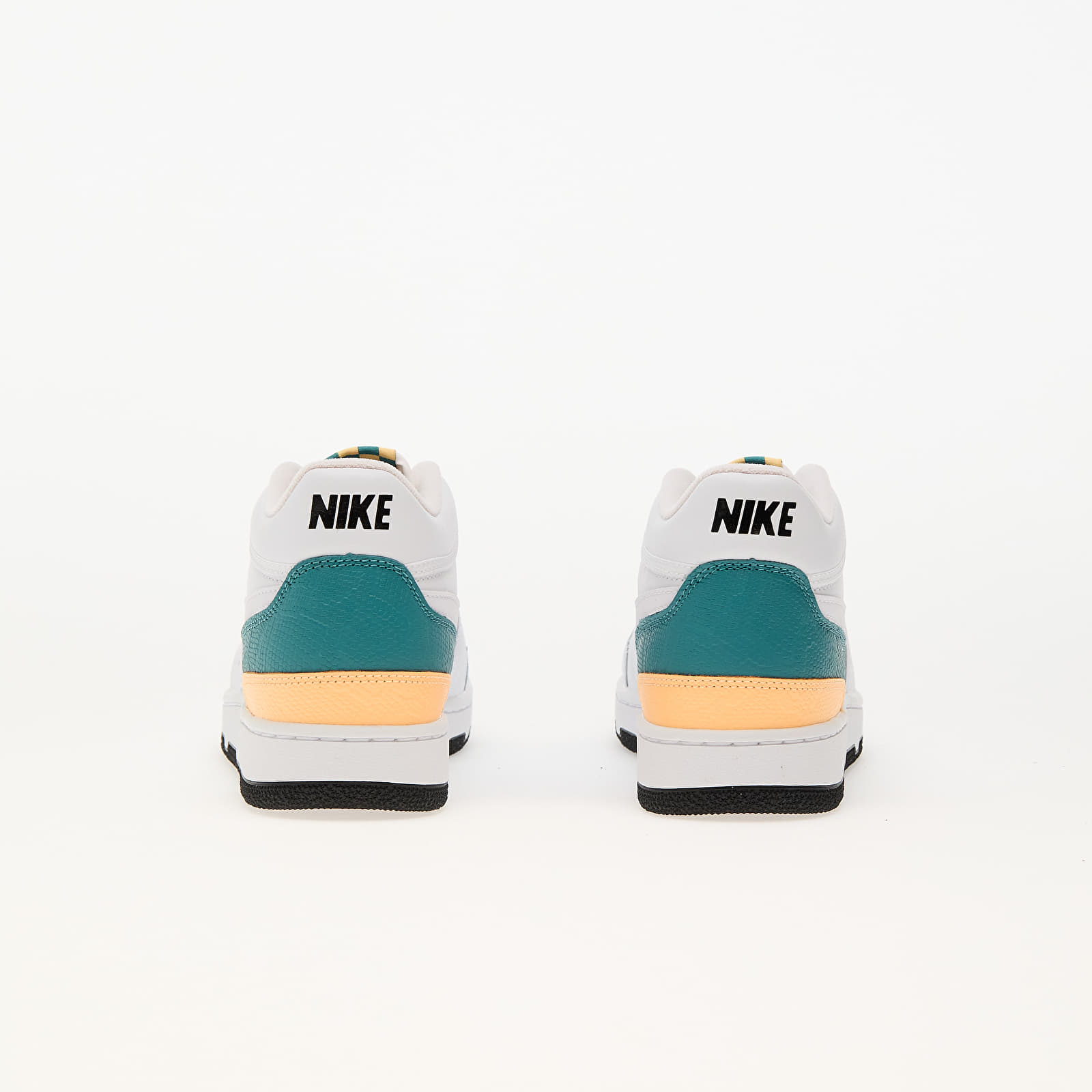 Pánské tenisky a boty Nike Attack White/ White-Mineral Teal-Melon Tint