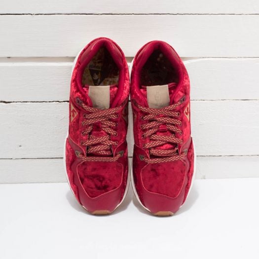 le coq sportif R1000 Velvet