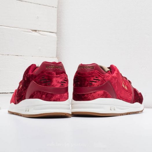 le coq sportif R1000 Velvet