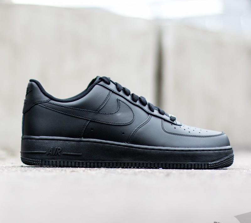 Men's shoes Nike Air Force 1 '07 Black/ Black