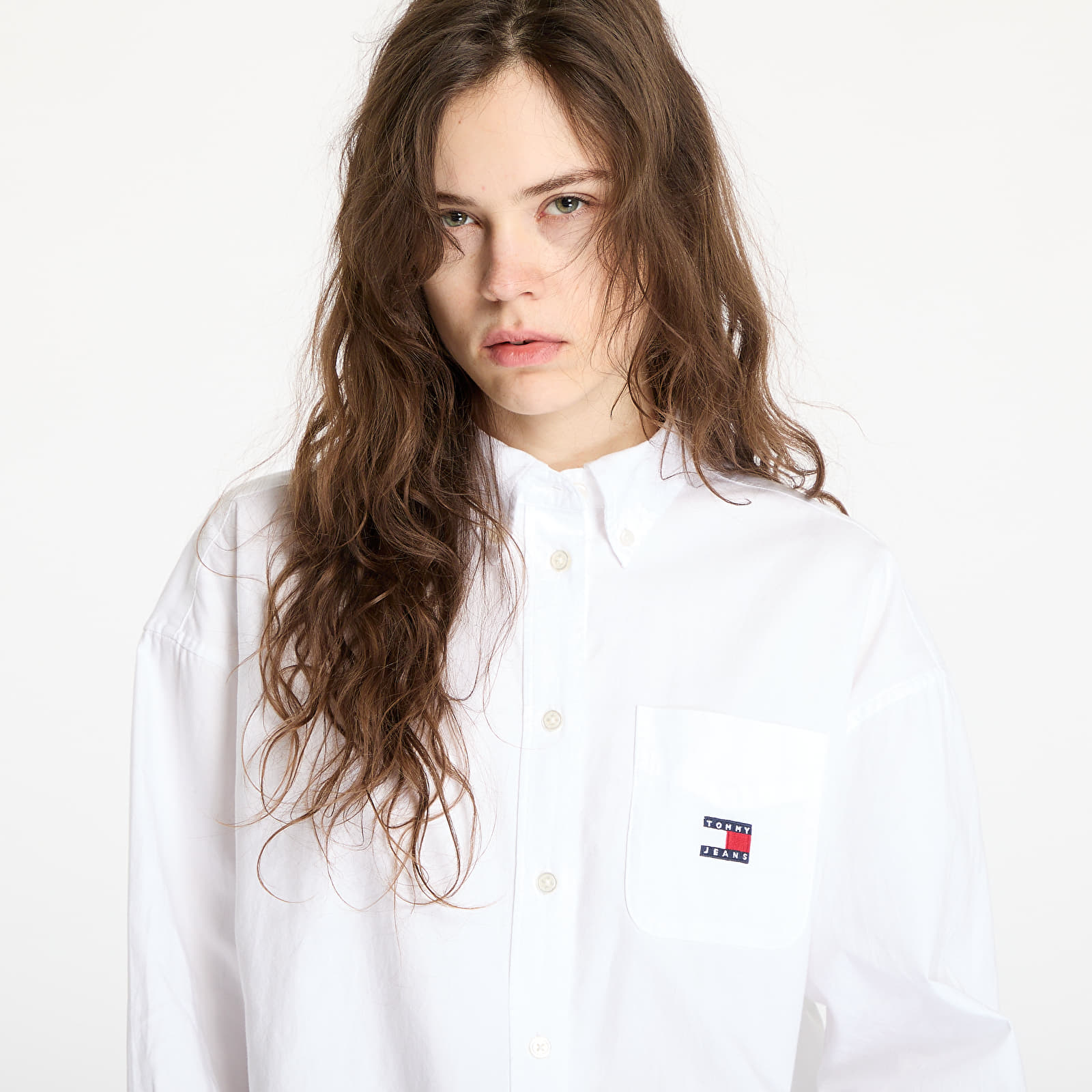 Dámské košile Tommy Jeans Oversized Badge Oxford Shirt White