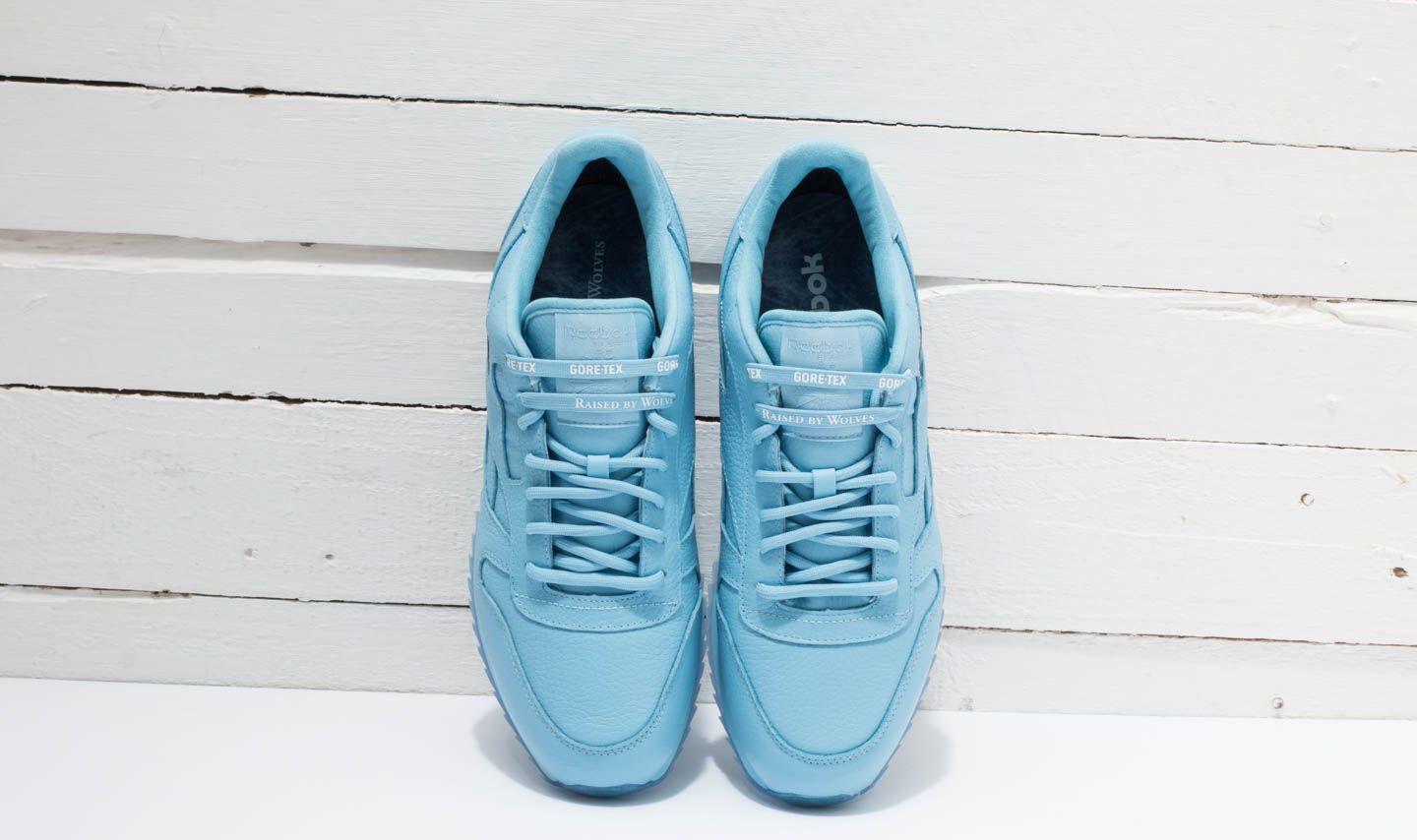 Încălțăminte și sneakerși pentru bărbați Reebok x Raised by Wolves Classic Leather Ripple Gore-Tex Cape Blue/ White-Ice