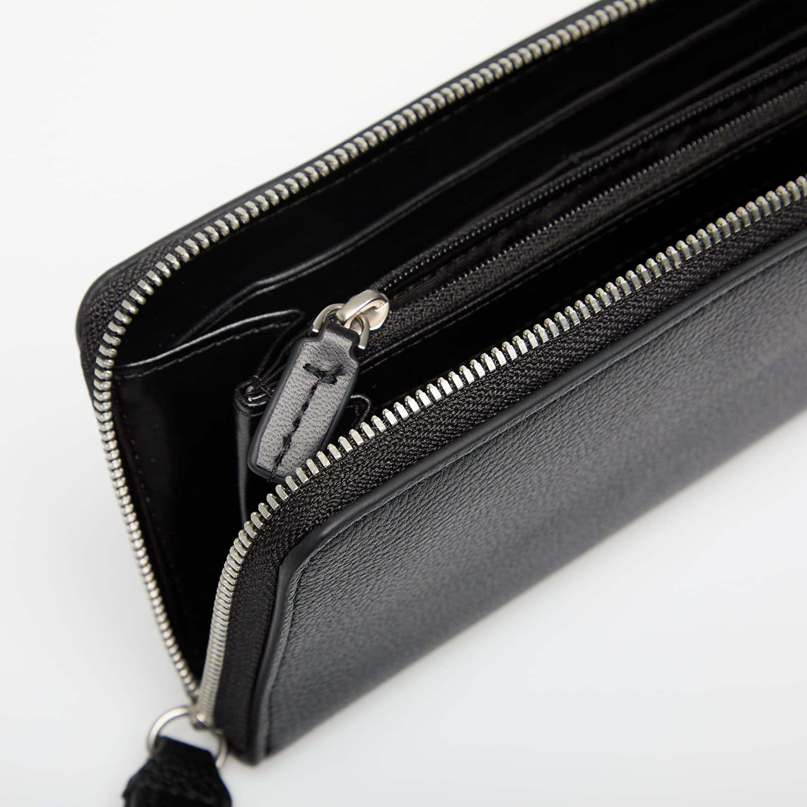Портфейли Calvin Klein Jeans Ultralight Zip Wallet Black