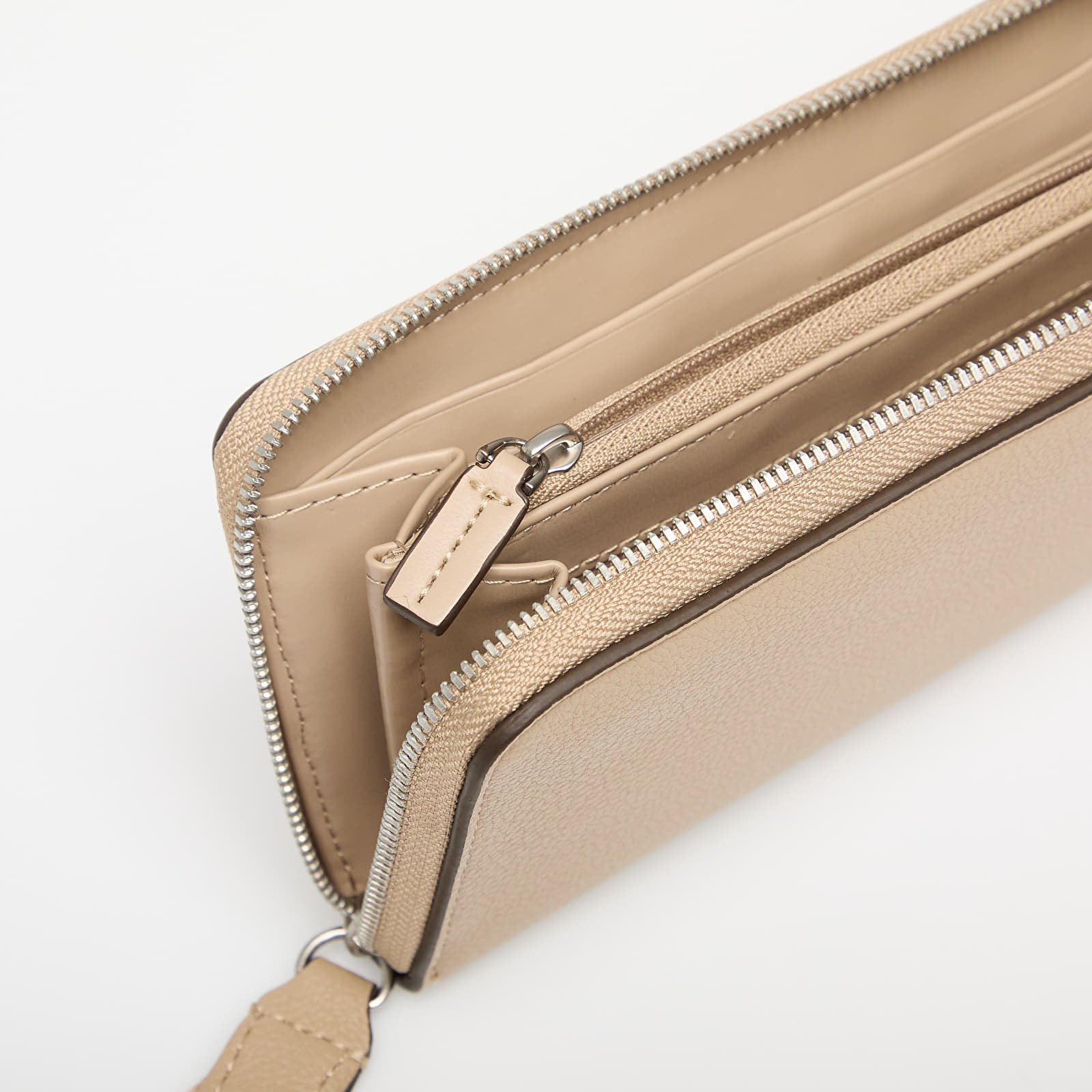 Pénztárcák Calvin Klein Jeans Ultralight Zip Wallet Gray
