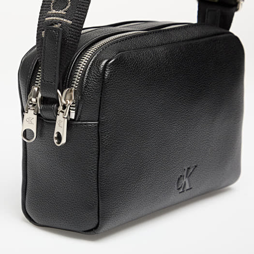 Crossbody bags Calvin Klein Jeans Ultralight Double Zip Bag Black