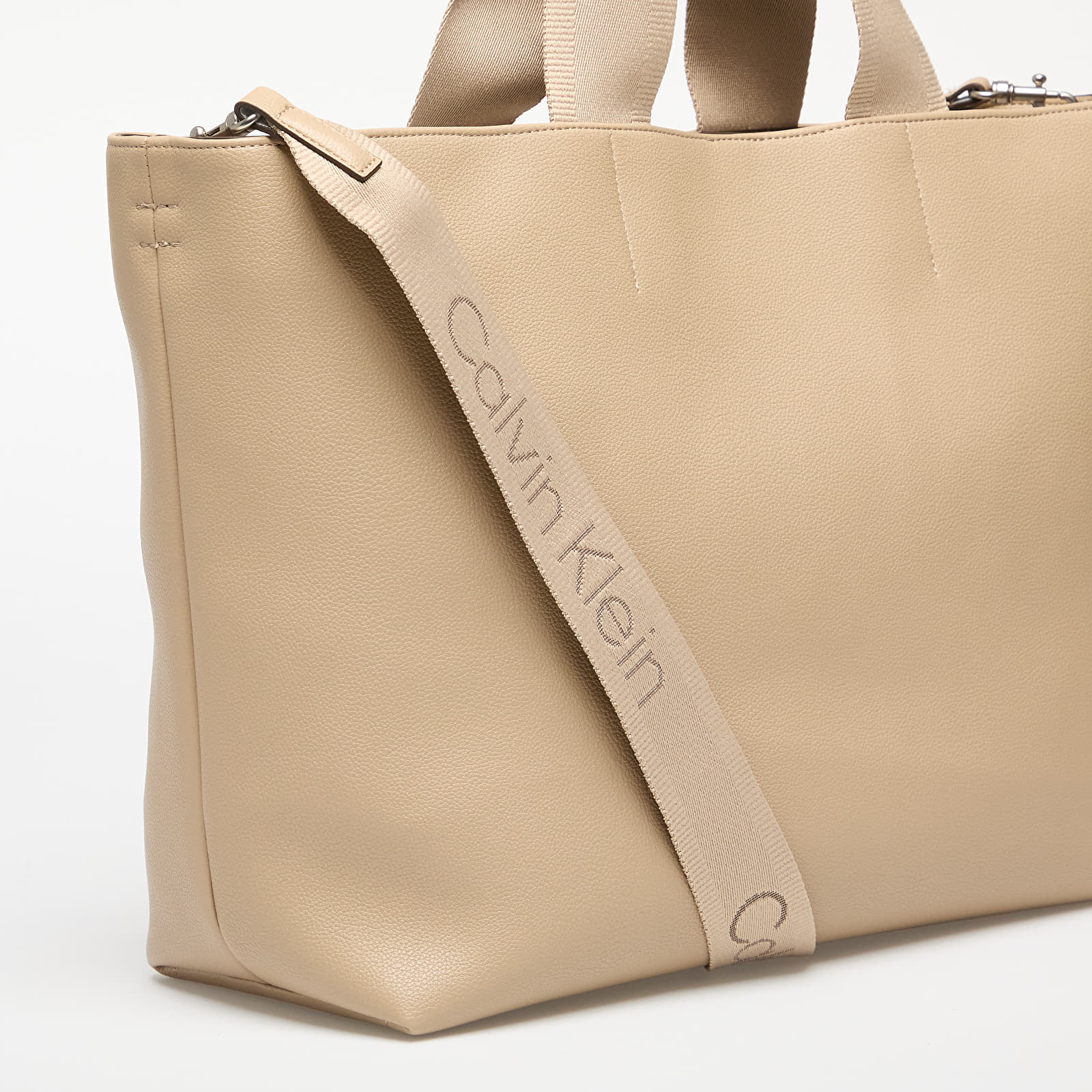 Crossbody táskák Calvin Klein Jeans Ultralight Tote Gray