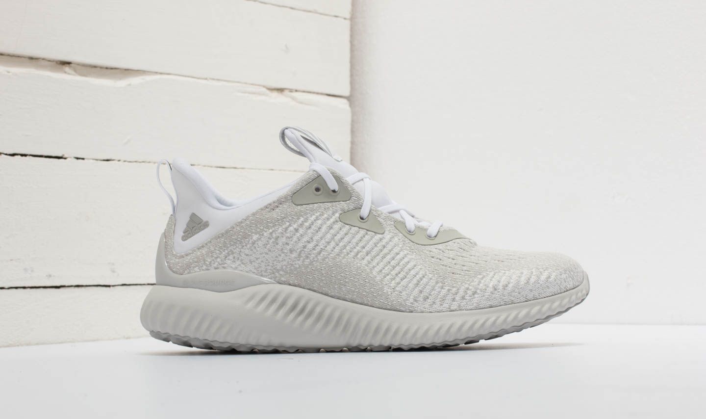 Adidas alphabounce off white new arrivals