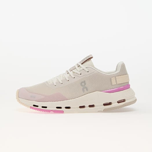 On W Cloudnova Form 2 Pearl/ Raspberry