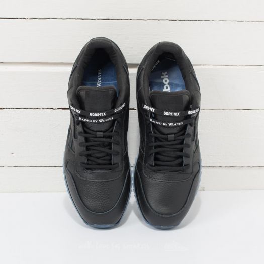 Reebok raised by wolves black hotsell