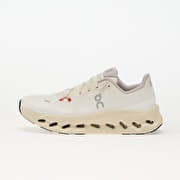 On M Cloudtilt Sand/ Cream