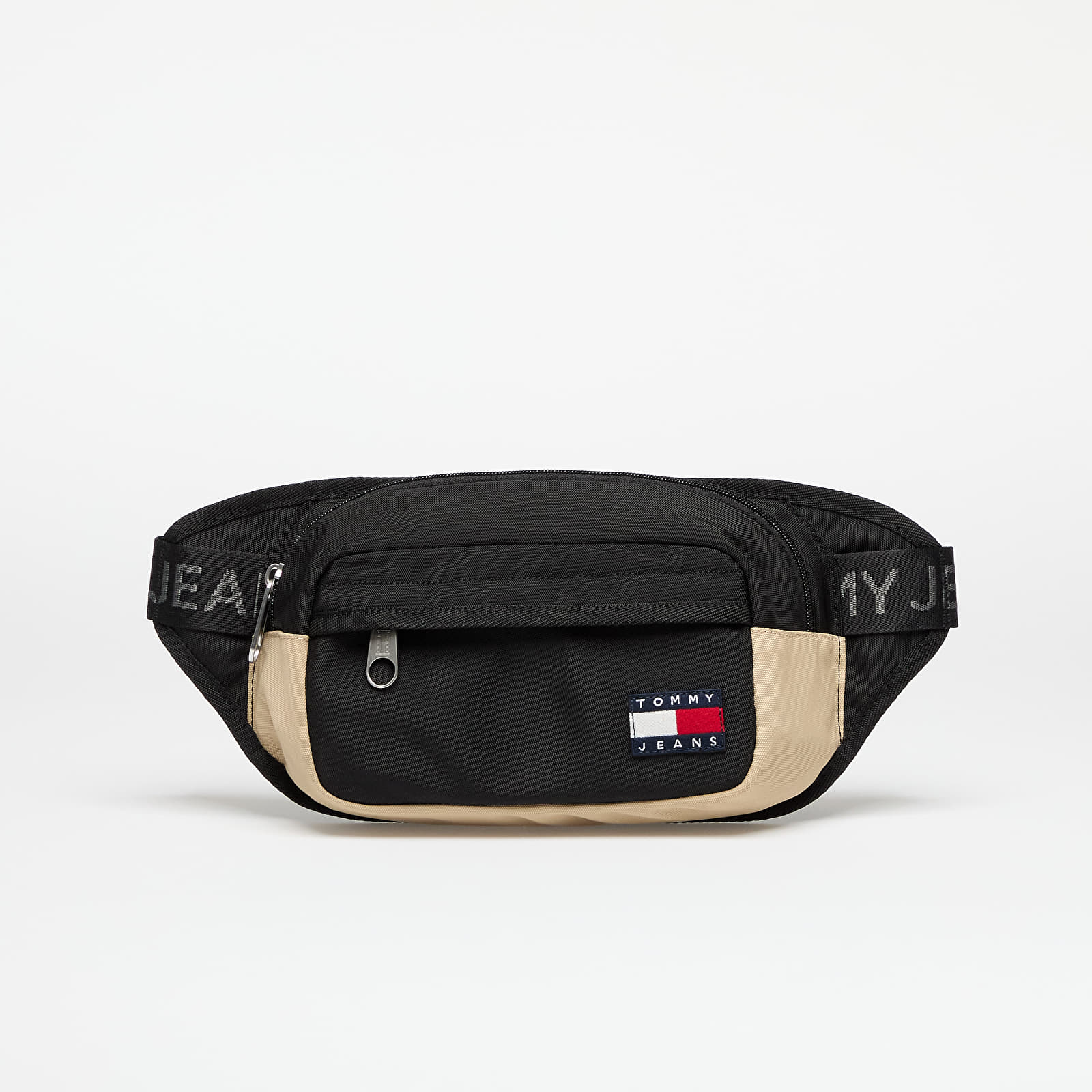 Gürteltaschen Tommy Jeans Essential Daily Bumbag Black