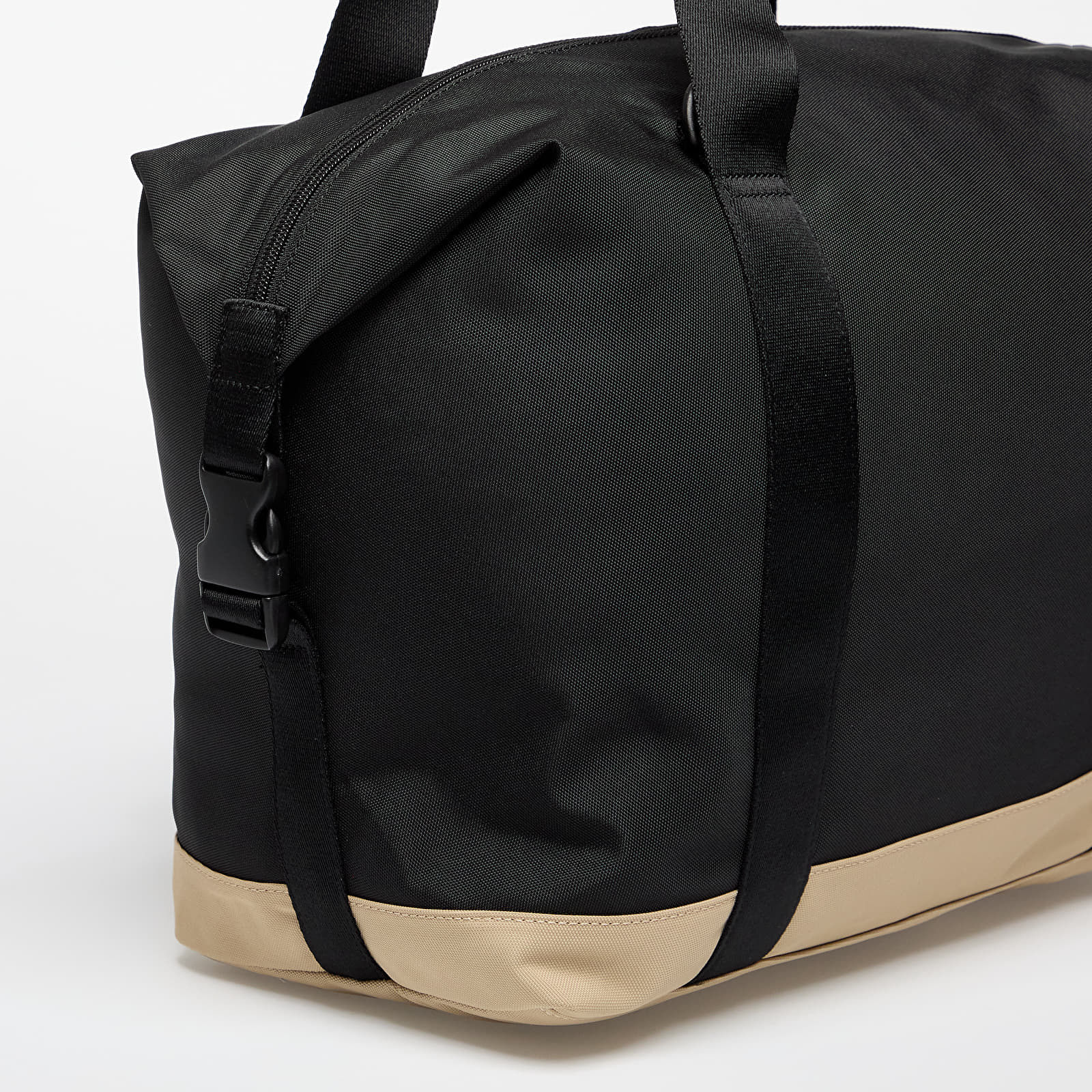 Taschen  Tommy Jeans Essential Daily Duffle Bag Black