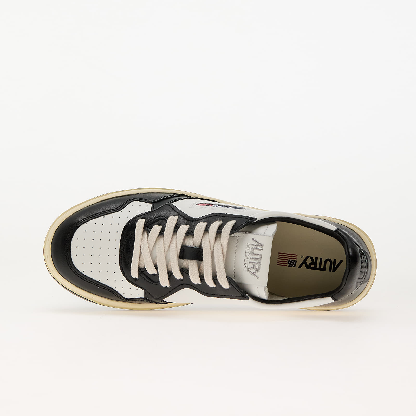 Дамски кецове и обувки Autry Medalist Low Wom Leat/ Leat Wht/ Blk