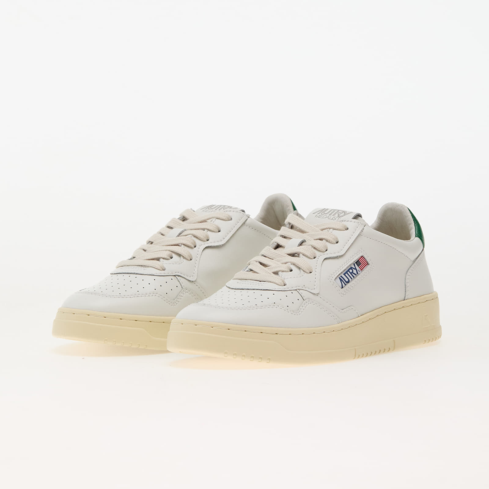 Дамски кецове и обувки Autry Medalist Low Wom Leat/ Leat Wht/ Green