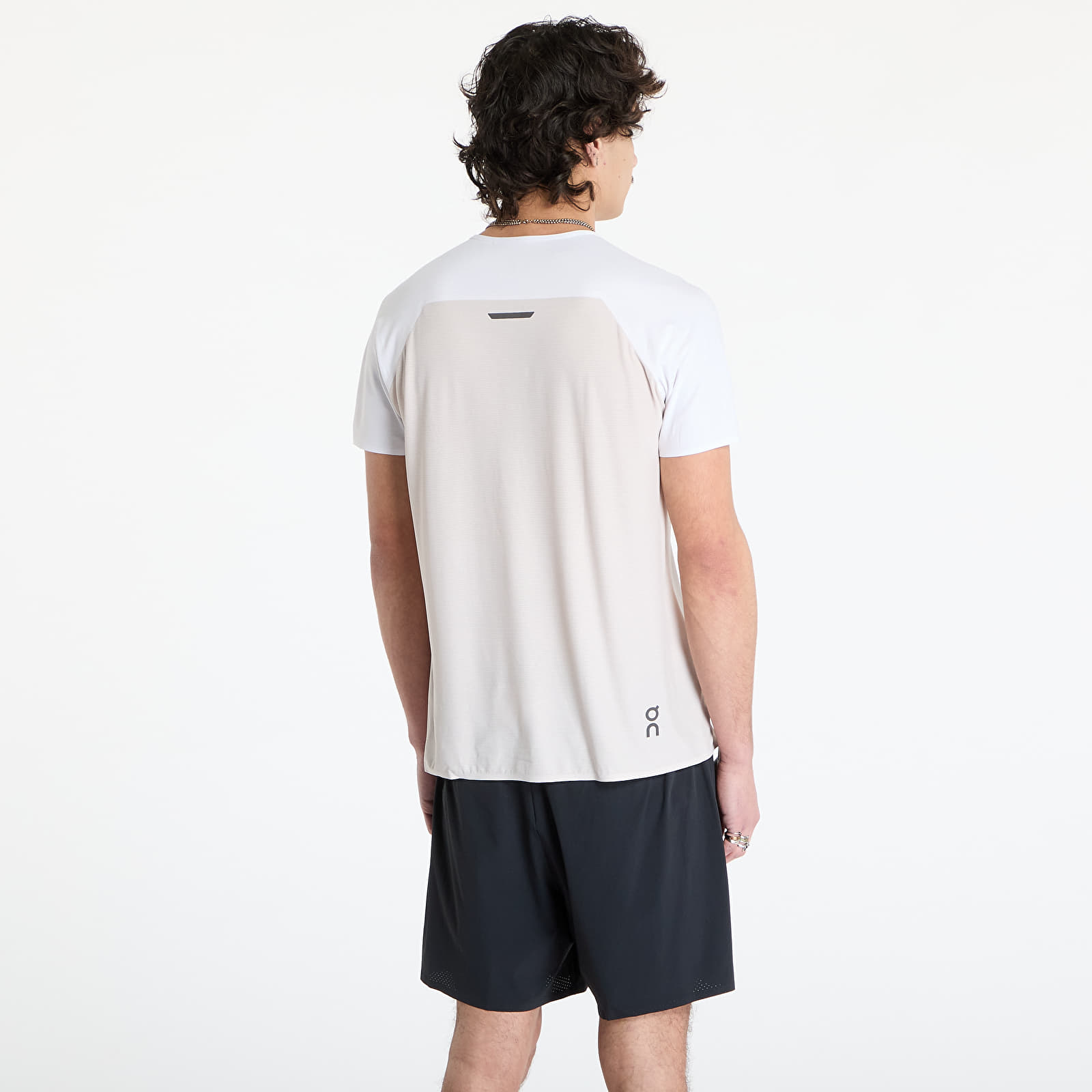 Trička On Performance Short Sleeve Tee White/ Silver