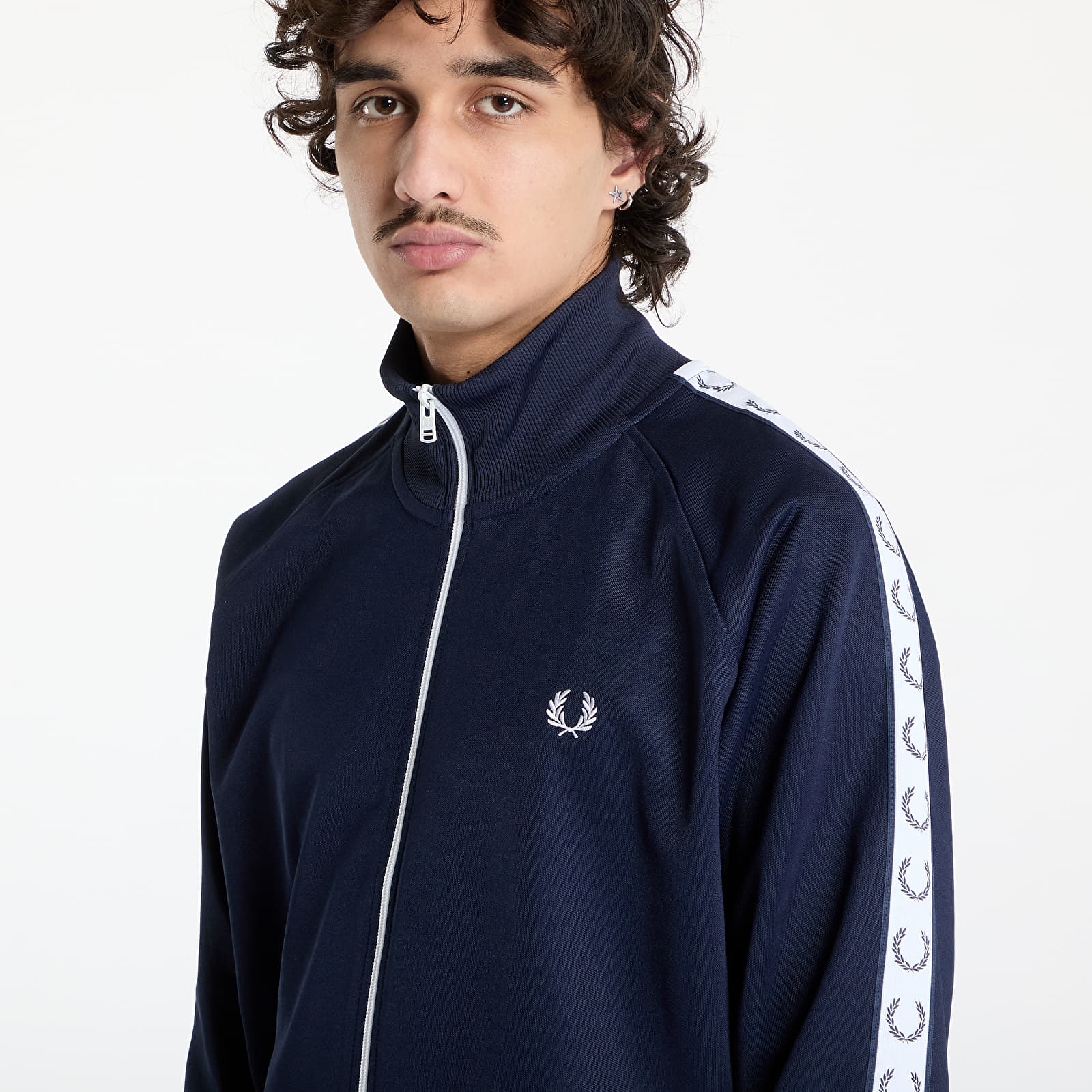 Pánské mikiny FRED PERRY Taped Track Jacket Carbon Blue