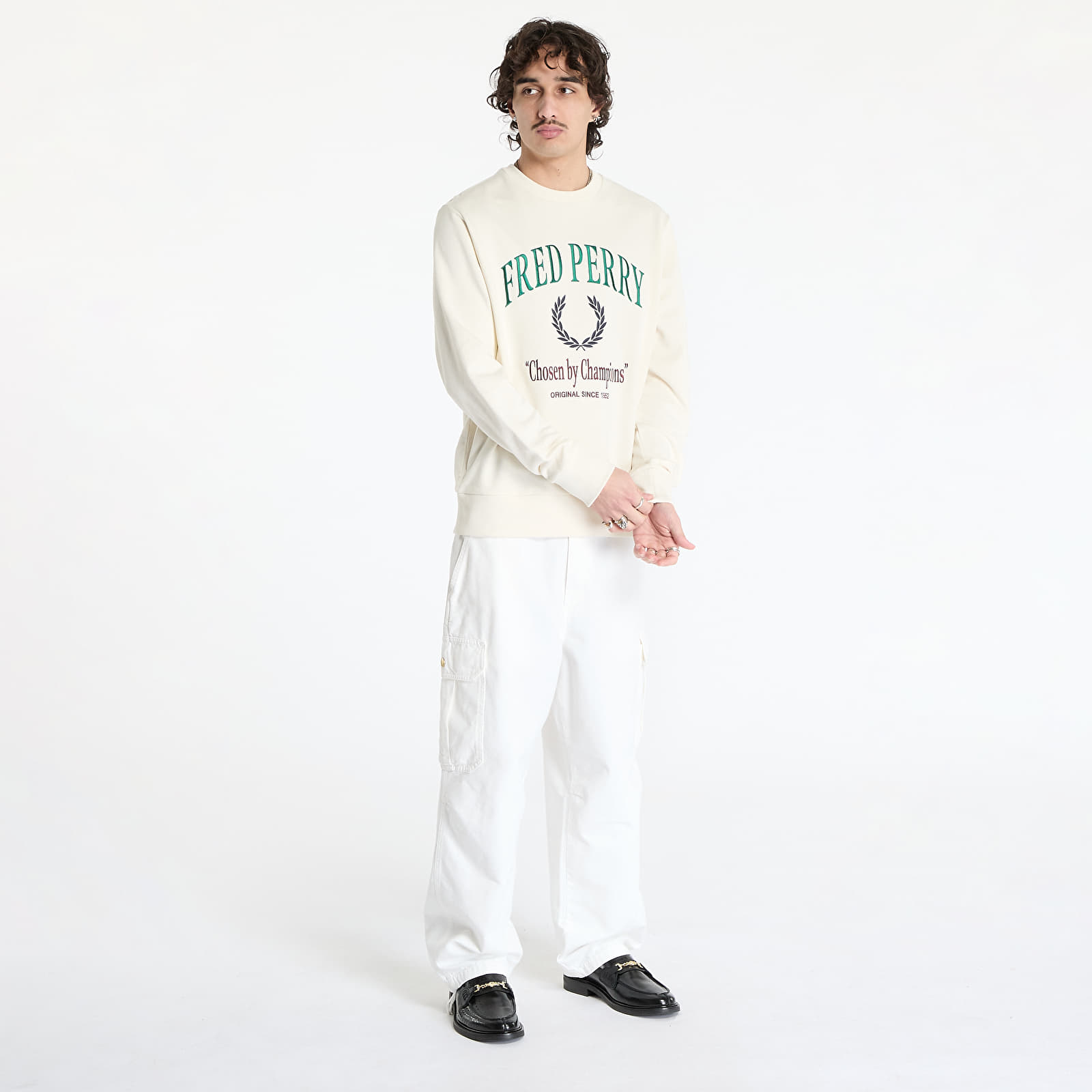Férfi kapucnis pulcsik FRED PERRY Embroidered Champion Sweatshirt Ecru