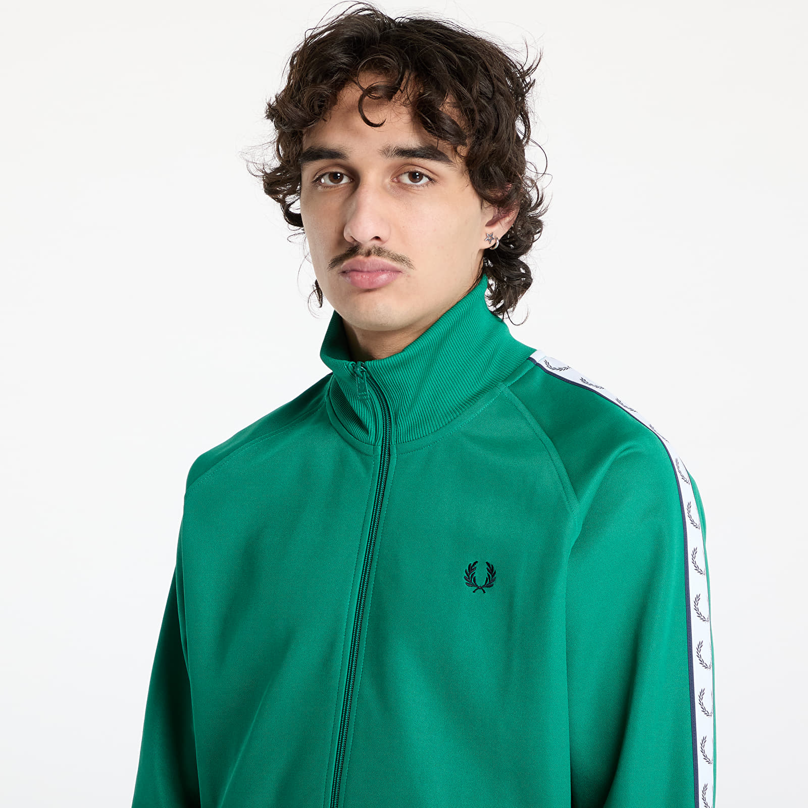 Pánské mikiny FRED PERRY Taped Track Jacket Label Green