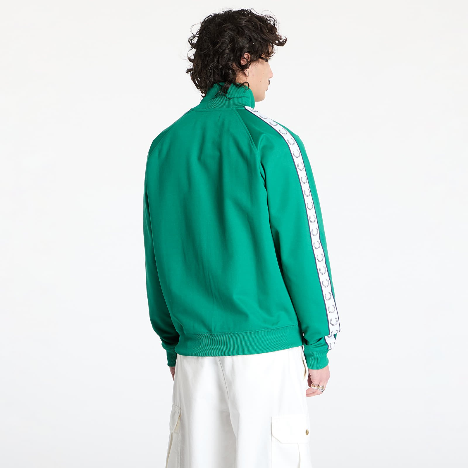 Pánské mikiny FRED PERRY Taped Track Jacket Label Green