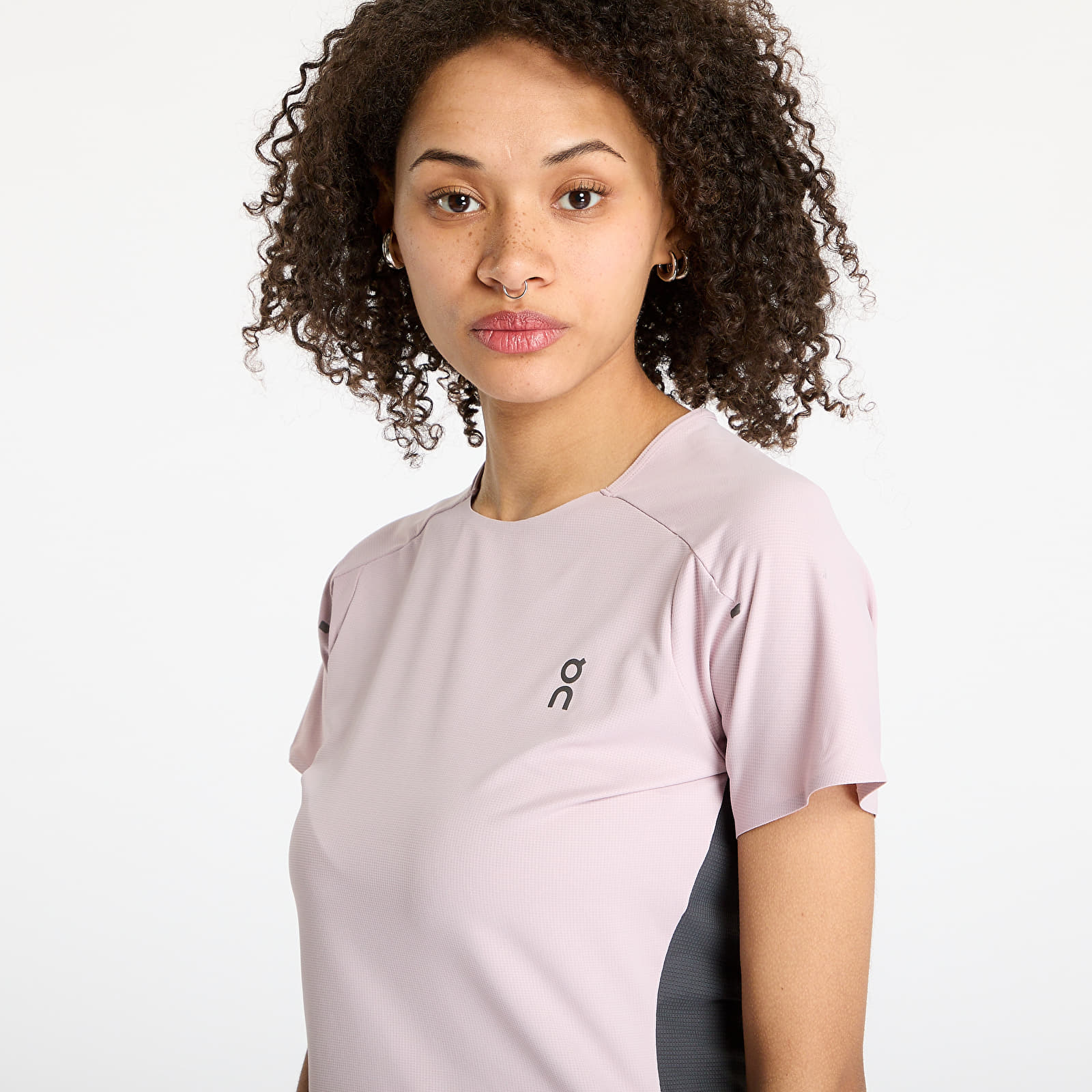 T-Shirts On Performance Short Sleeve Tee Mauve/ Eclipse