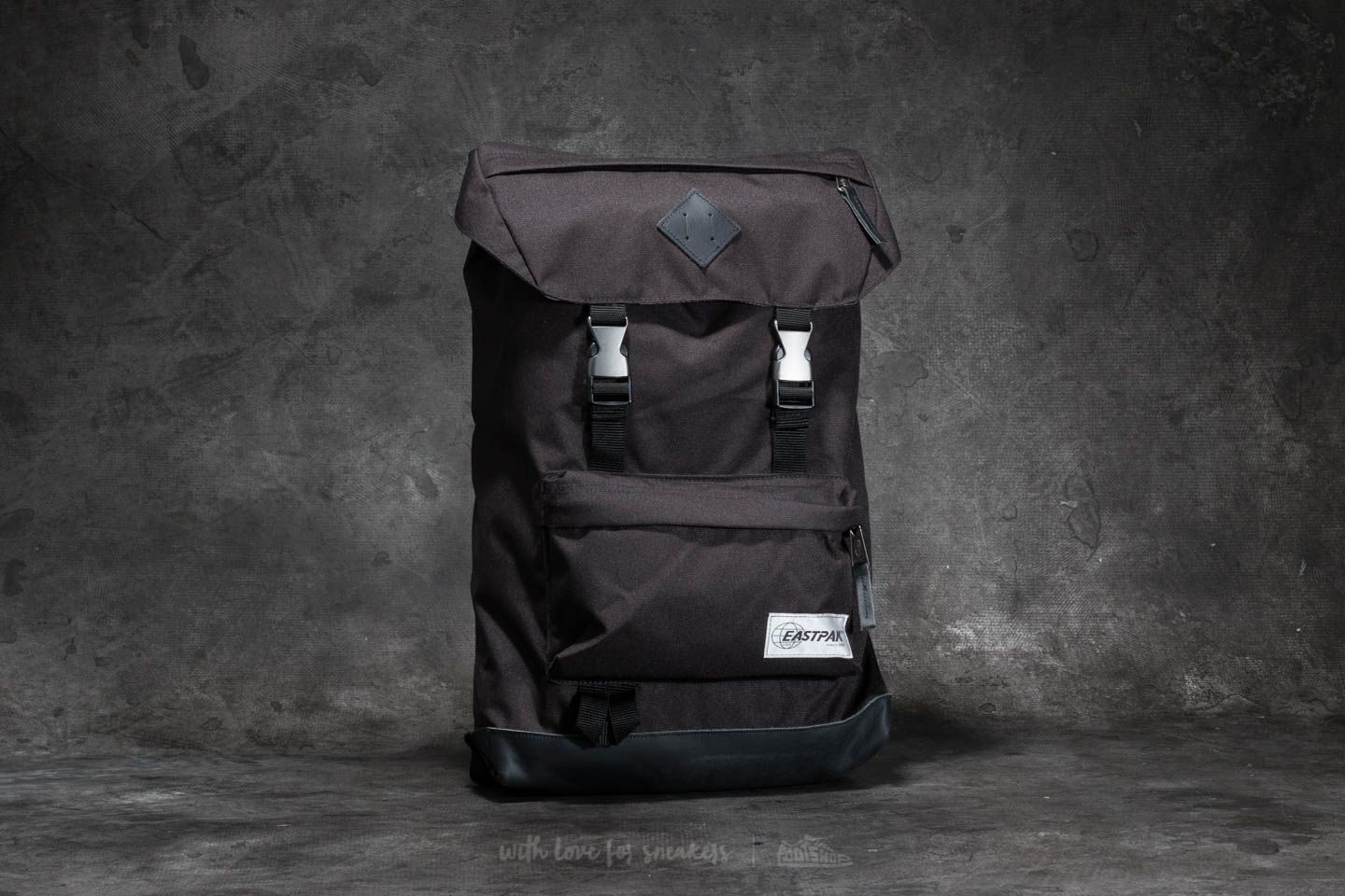 Eastpak top rowlo into