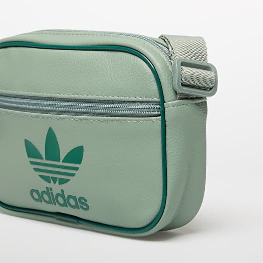 Crossbody bags adidas Adicolor Classic Mini Airliner Bag