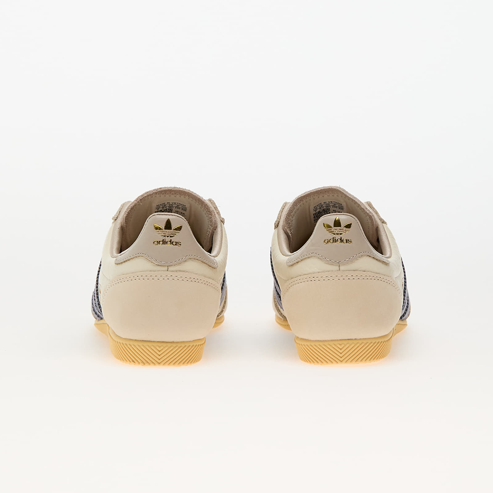 Frauen adidas Japan W Crew White/ Silver Violet/ Wonder Beige