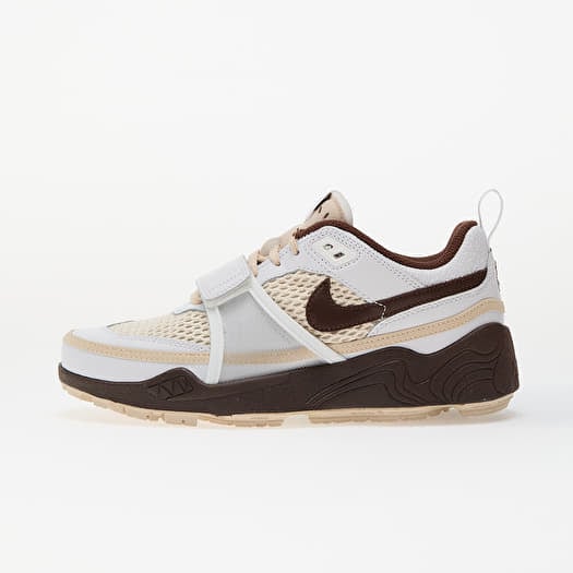 Nike x Travis Scott Zoom Field Jaxx White/ Lt Chocolate-White