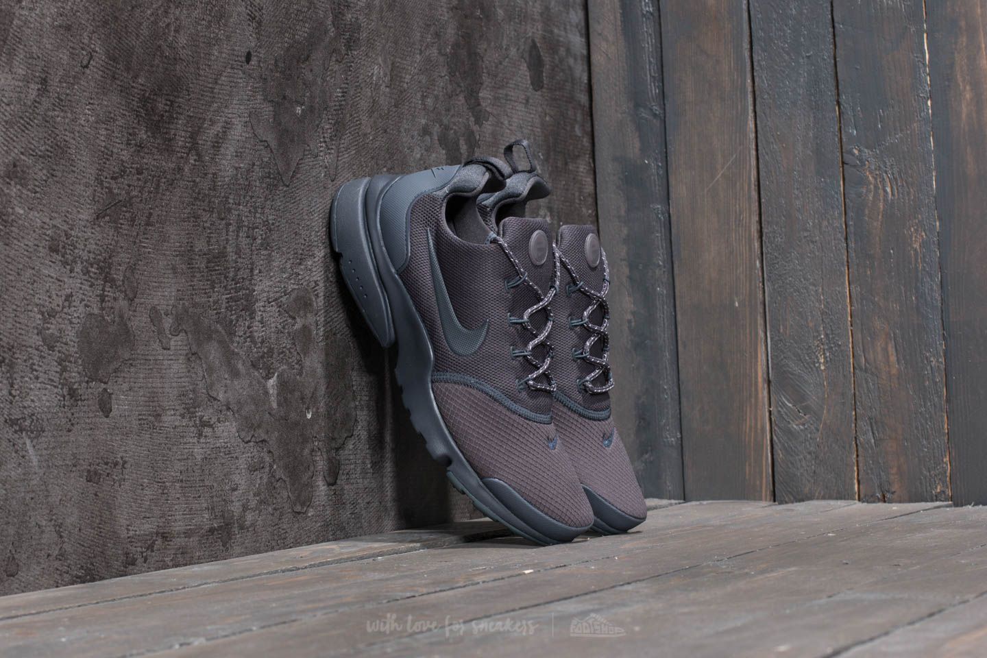 Nike presto sales fly anthracite