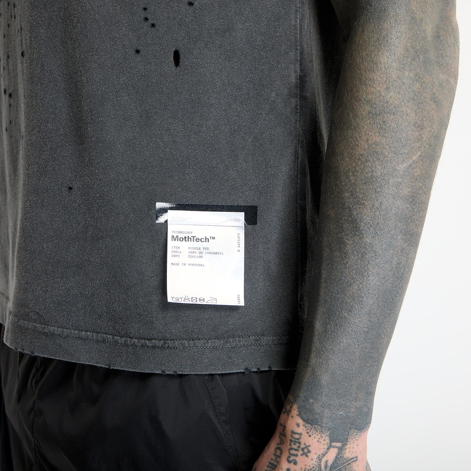 T-Shirts Satisfy MothTech Muscle Tee 00A02/ Aged Black