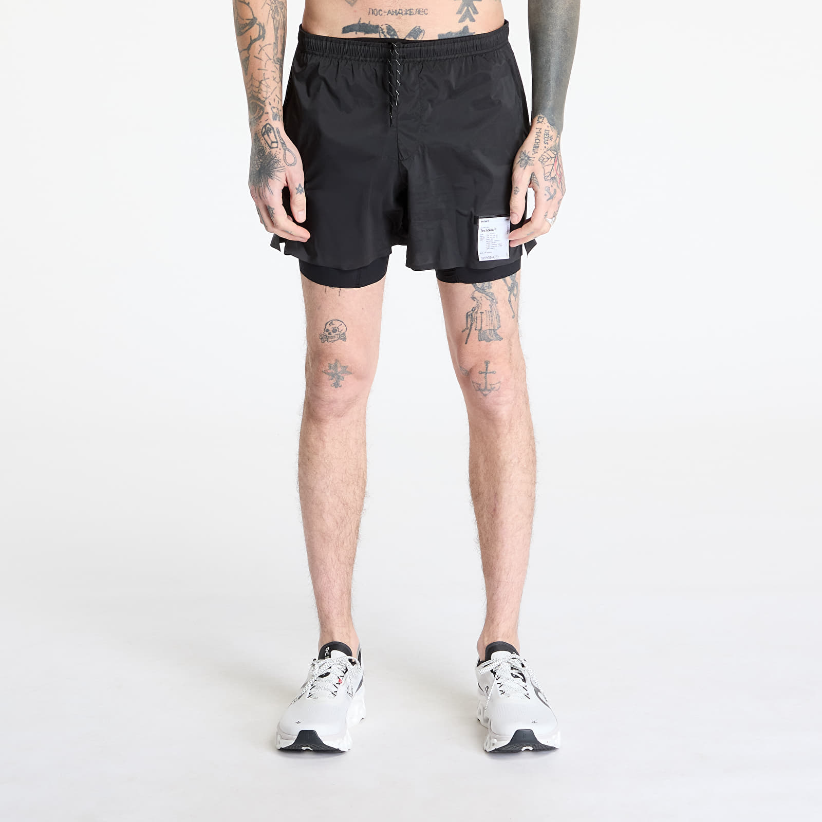 Kurzhosen Satisfy TechSilk 5 Shorts Black