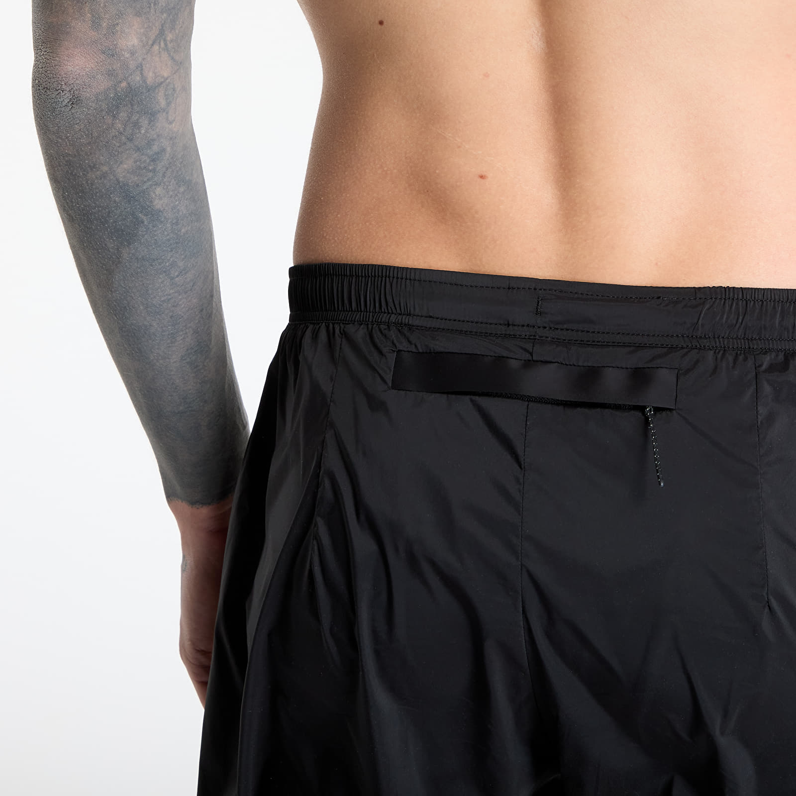 Šortky Satisfy TechSilk 5 Shorts Black