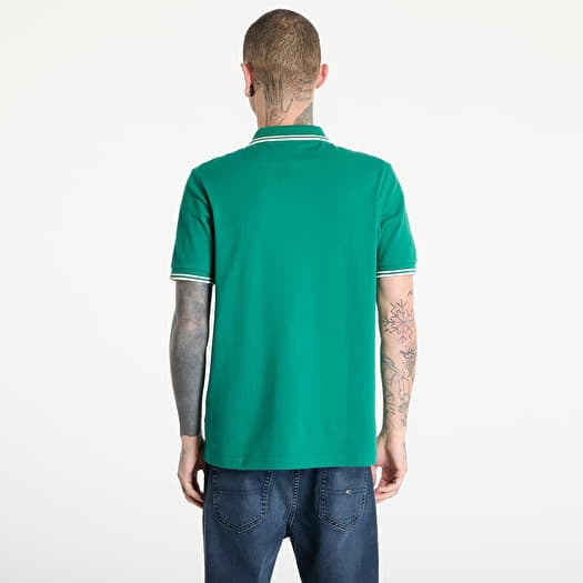 ★FRED PERRY★ Baseline Twin Tip T-Shirt Label Green Ecru AF Twin Tipped T-Shirt - Label Green / Ecru | Men's T-Shirts