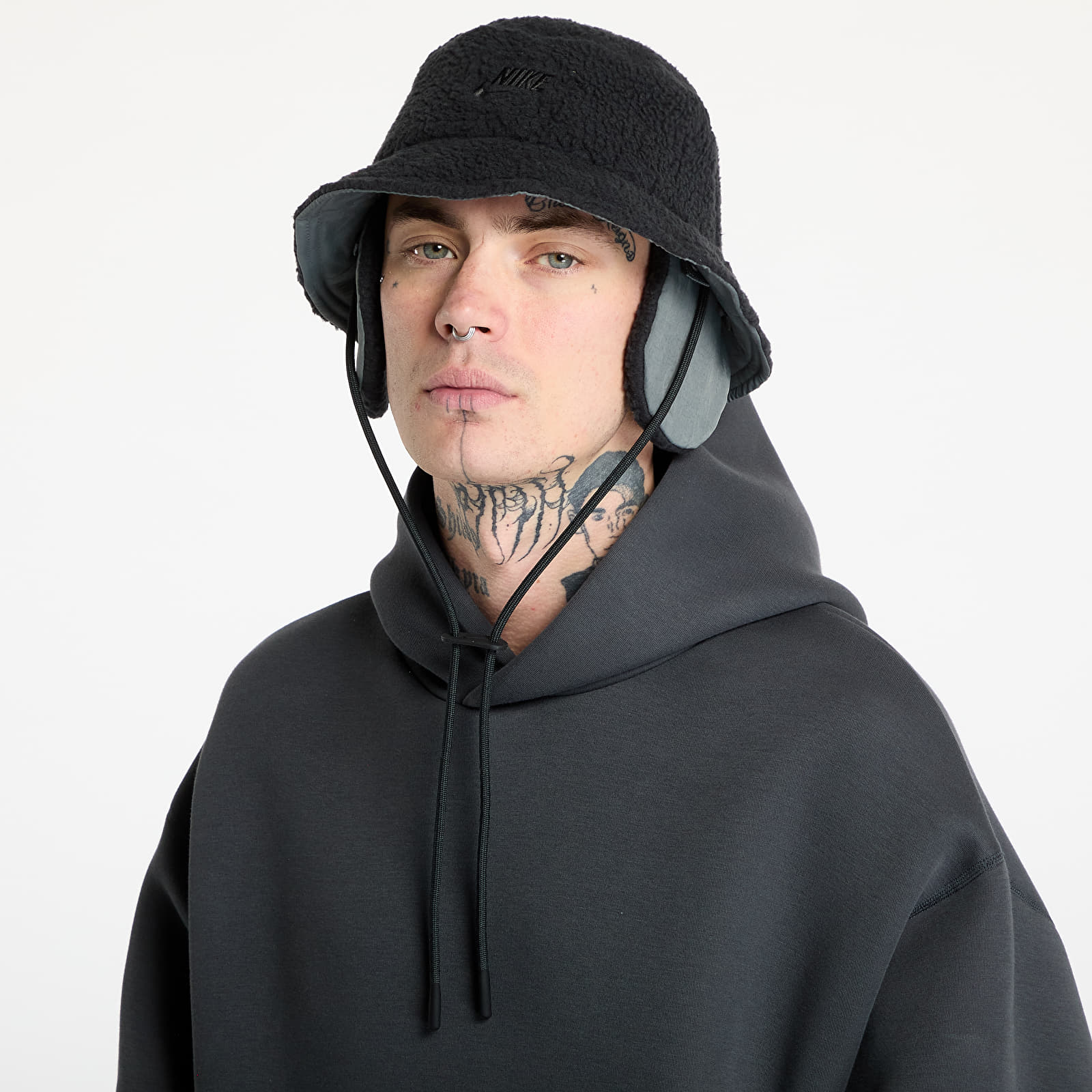 Bucket hats Nike Apex Winterized Bucket Hat Black/ Iron Grey/ Black