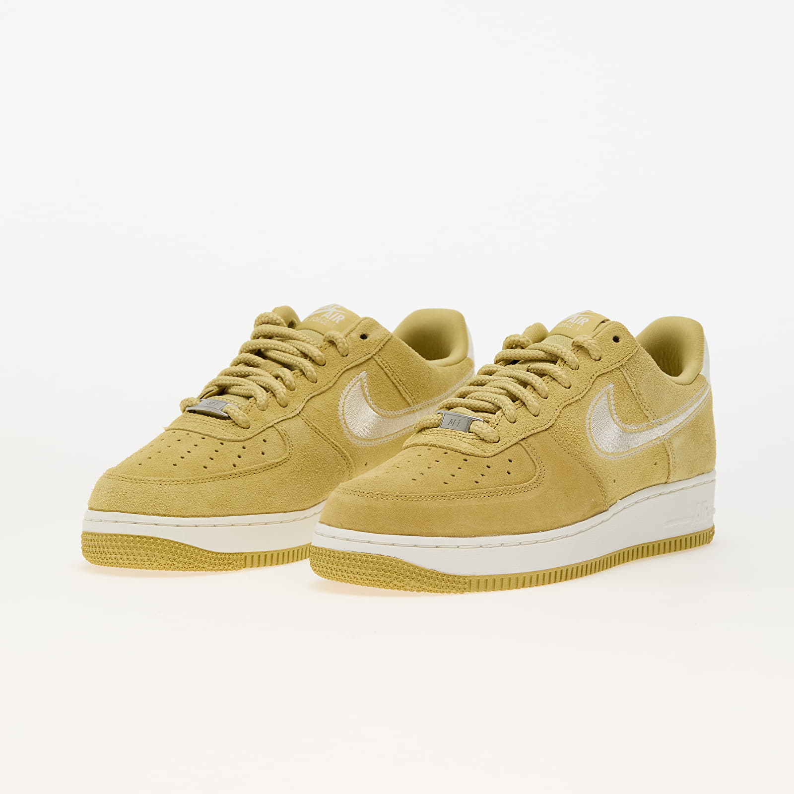 Férfi cipők Nike Air Force 1 '07 Lv8 Buff Gold/ Sail