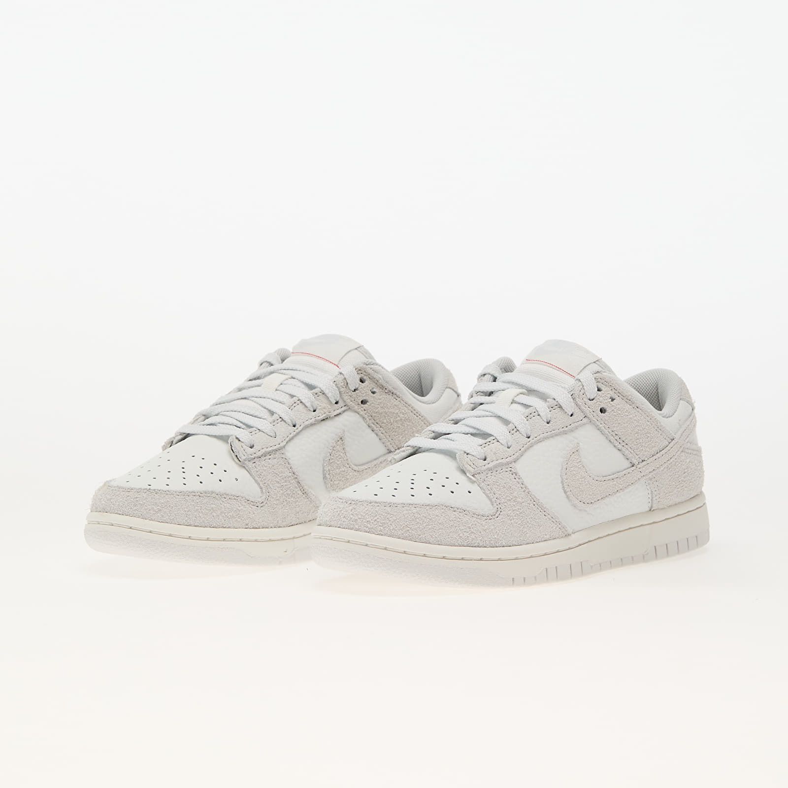 Women's shoes Nike W Dunk Low Summit White/ Photon Dust-University Red