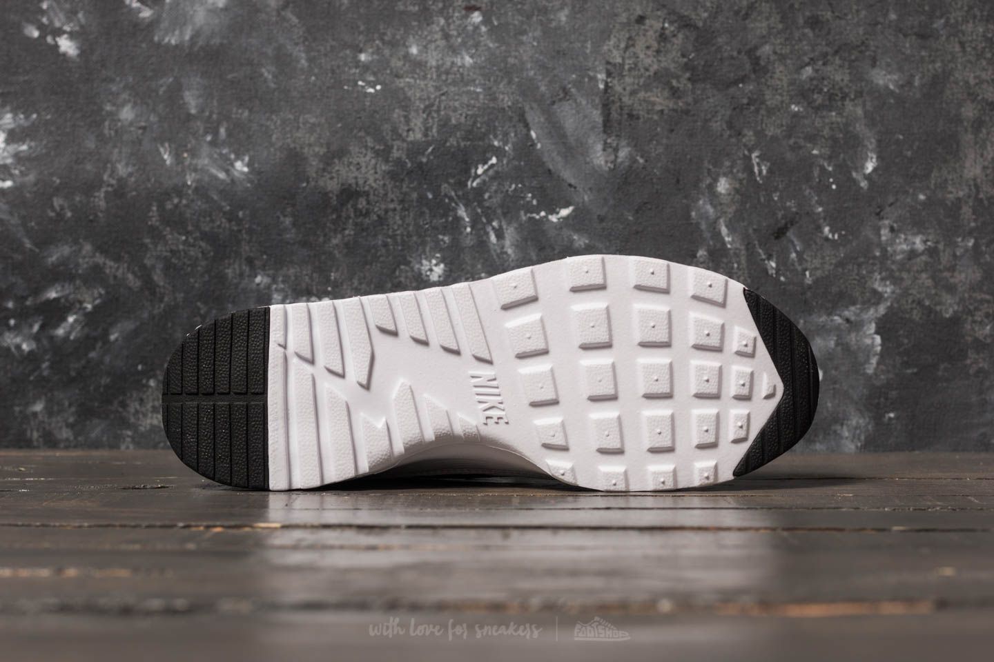 Női cipők Nike Wmns Air Max Thea White/ Black