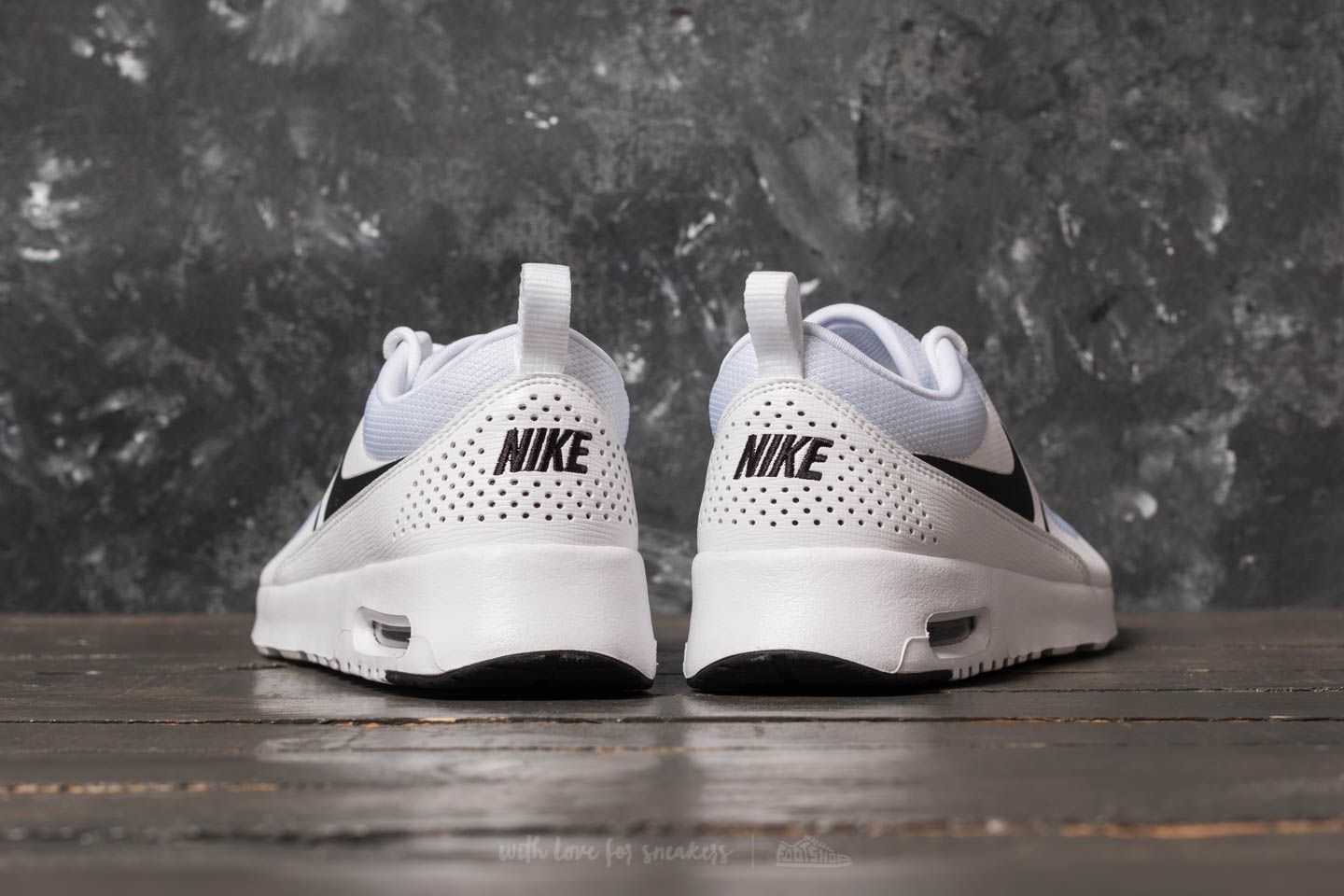 Női cipők Nike Wmns Air Max Thea White/ Black