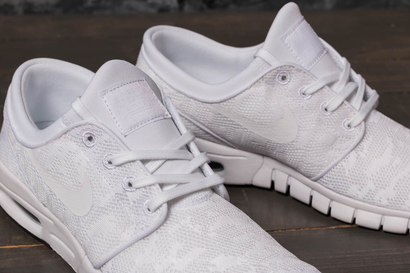 Stefan janoski top max branco