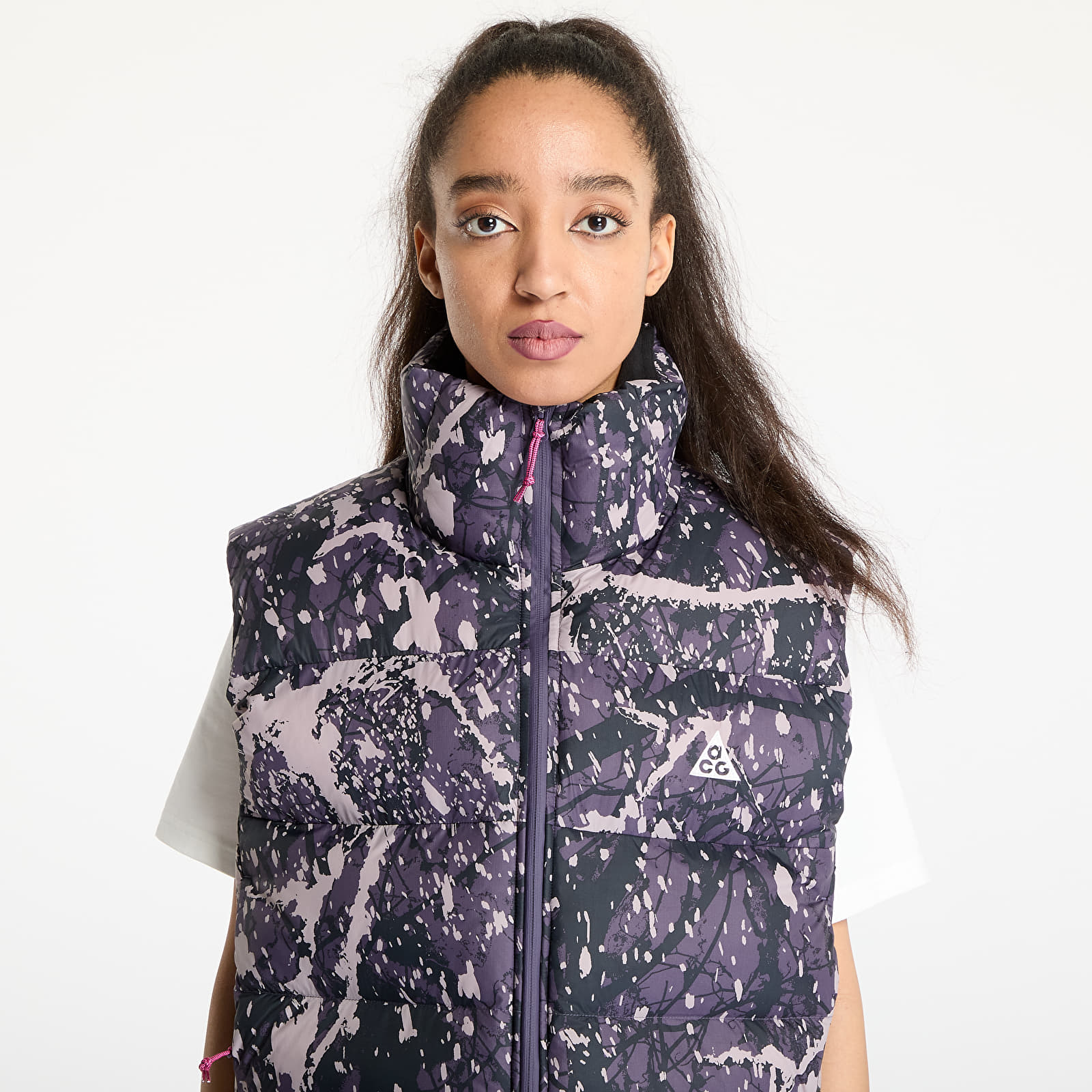 Vests Nike ACG "Lunar Lake" Women's Therma-FIT ADV Vest Dark Raisin/ Black/ Summit White